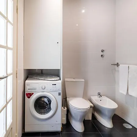 Apartament Diario De Noticias By Hill