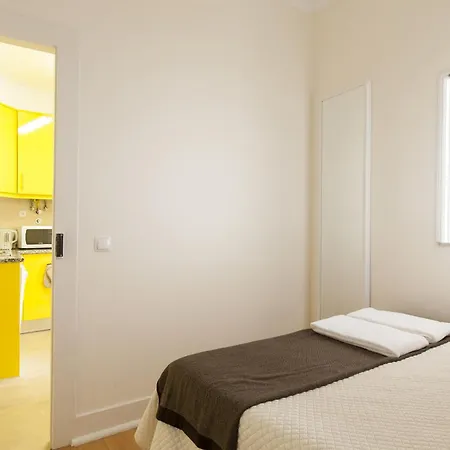 Diario De Noticias By Hill Lizbona