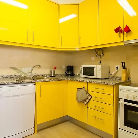 Diario De Noticias By Hill Apartmán Lisboa