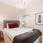 Apartment Diario De Noticias By Central Hill Apartments *