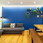 Diario De Noticias By Central Hill Apartments *