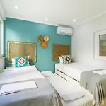 Diario De Noticias By Central Hill Apartments *