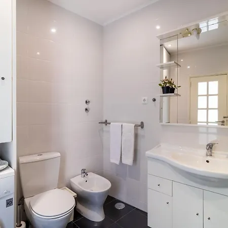 Diario De Noticias By Hill * リスボン